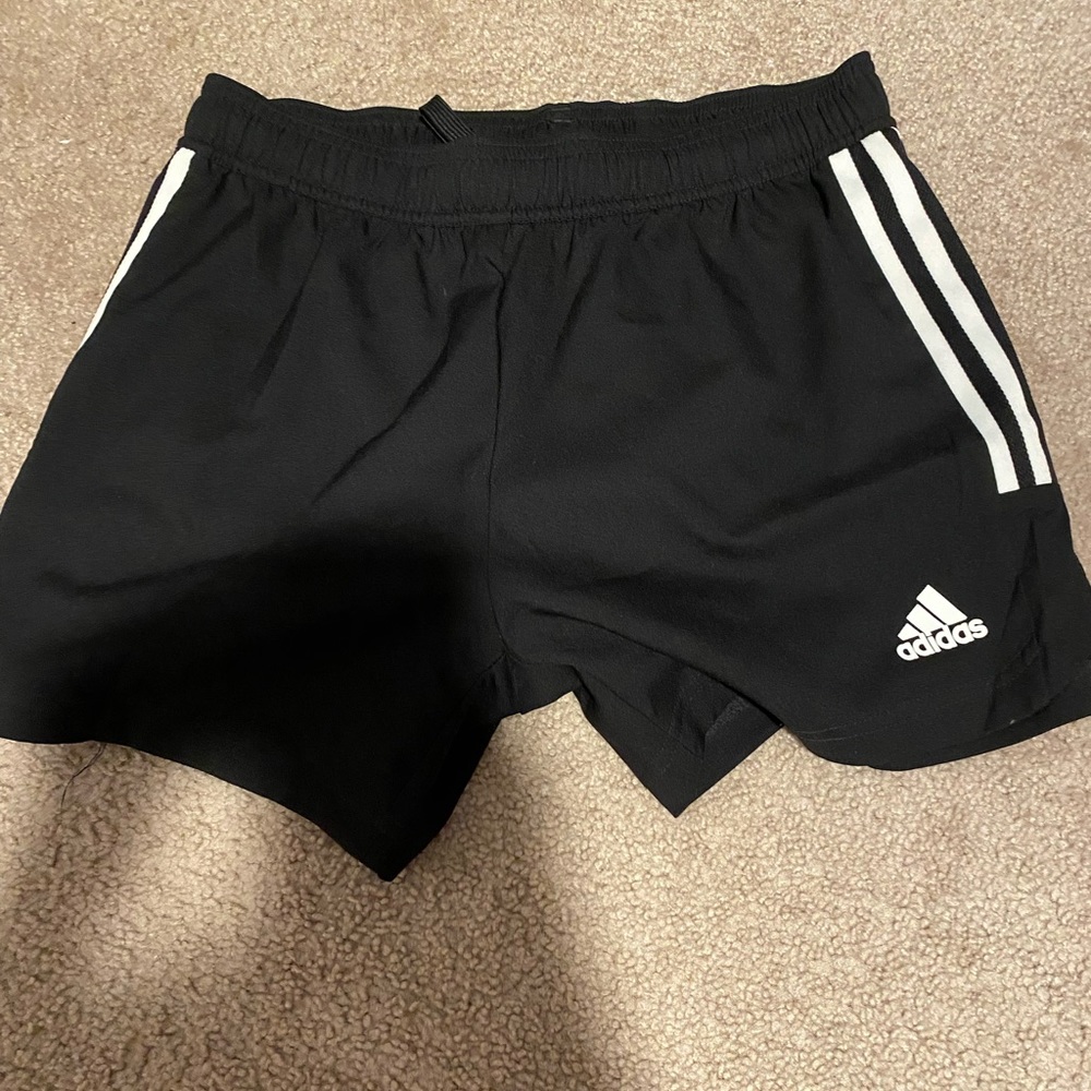 Adidas shorts nwot